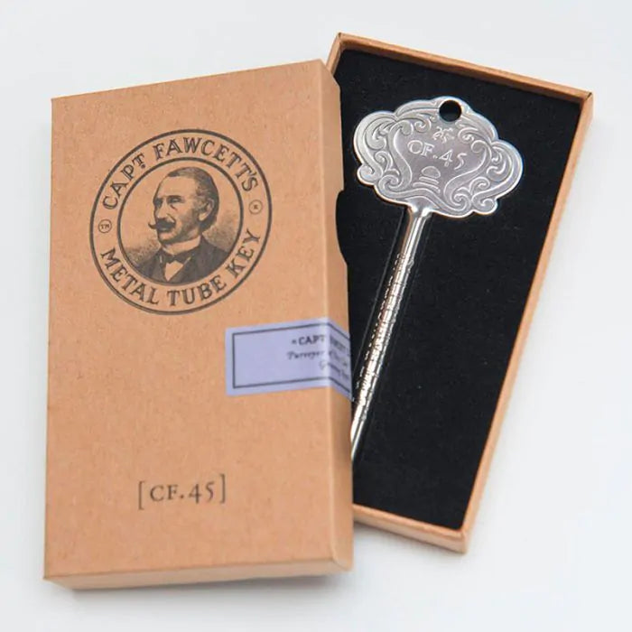 3214_Captain_Fawcett_Metal_Key_1_Terriaca_Profumi