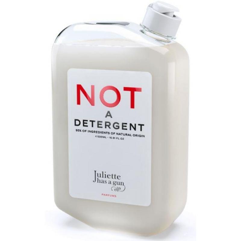 8737_Juliette_has_a_gun_Not_A_Detergent_Terriacaprofumilatina